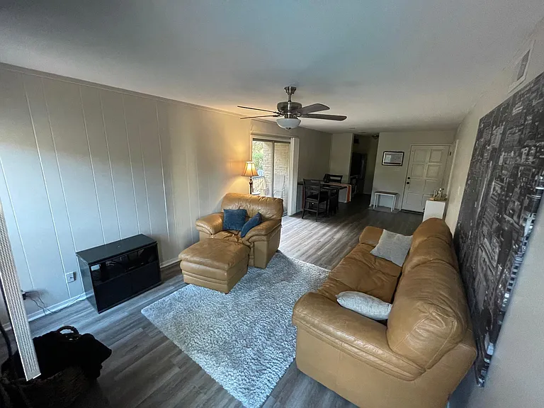 3431 N Hills Dr #121 — Photo 31