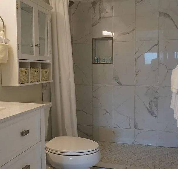 1371 Lower Main St — Photo 11