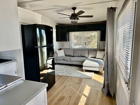 4th image of 285 Crydermans Side Rd #204