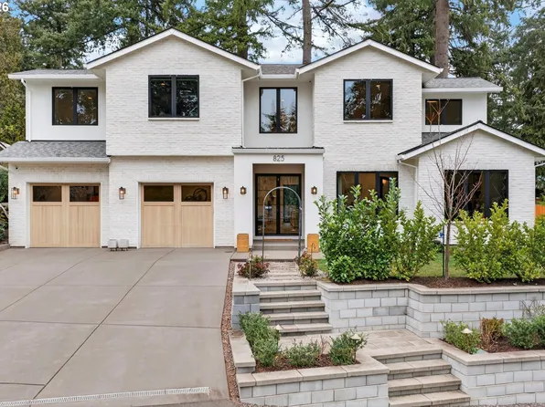 825 Ellis Ave, Lake Oswego, OR 97034