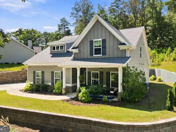 312 Pinebrook Dr, Waleska, GA 30183