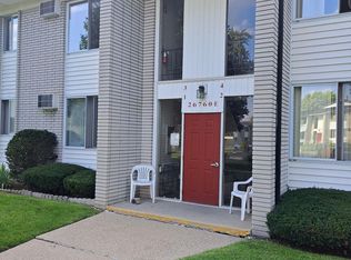 26760 Joy Rd APT E3, Redford, MI 48239