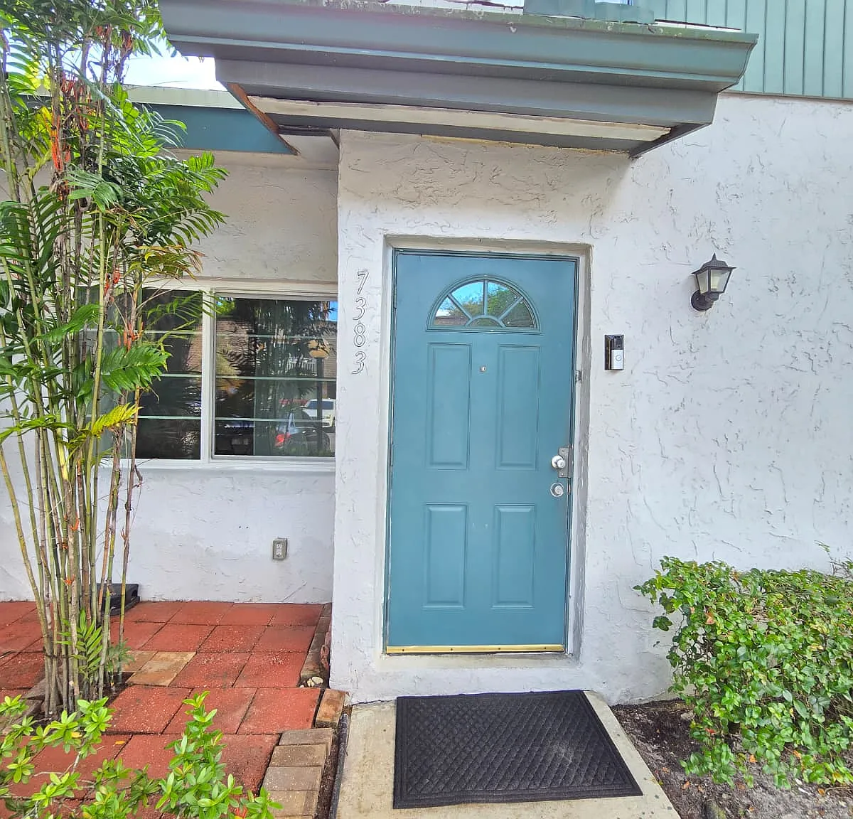 3 bed, 1824 sqft, $2,600 — Photo 2