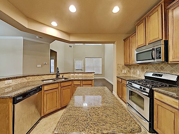 3rd image of 197 Milan St #2204
