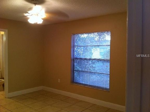 5th image of 307 Montgomery Ct