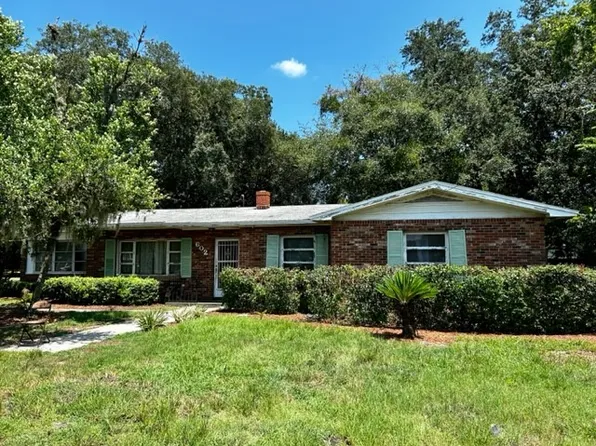 602 S 11th St, Fernandina Beach, FL 32034