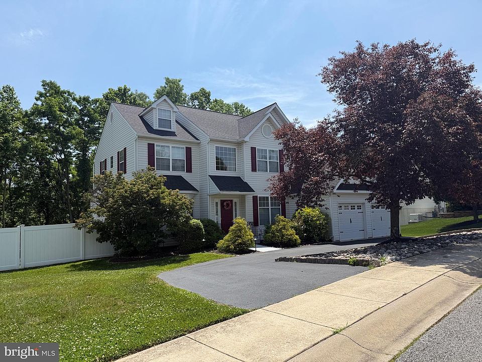 1st image of 112 Spring Valley Way
