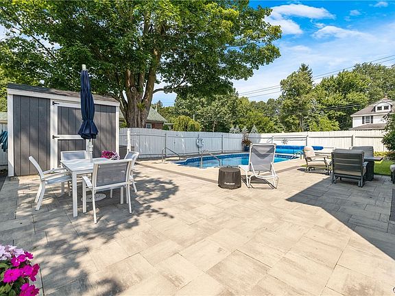 5th image of 7601 Audrey Dr