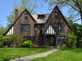 19751 Malvern Rd, Shaker Heights, OH 44122