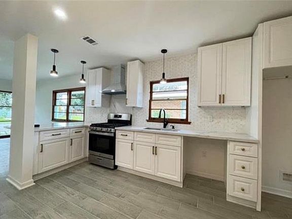5th image of 6632 Mitchell Ave