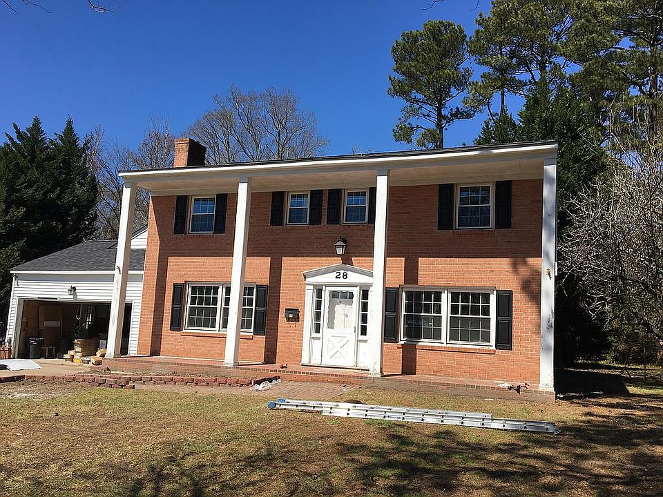 1st image of 28 Shore Park Dr