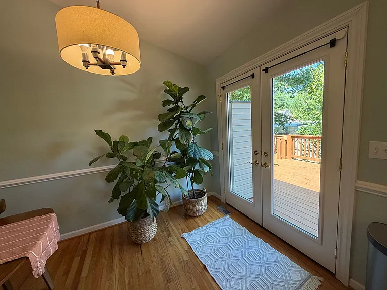 1611 Cherry Ave — Photo 19