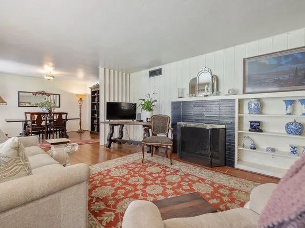 411 N Fairway Street, Visalia, CA 93291
