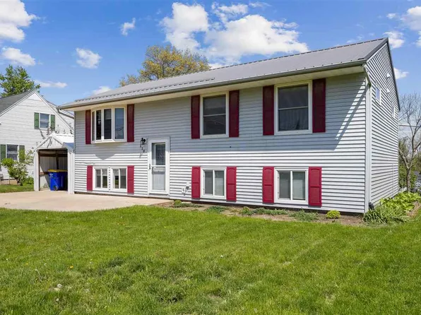 110 W Elm St, Solon, IA 52333