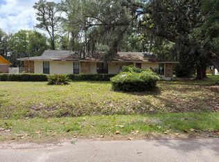 9730 Carbondale Dr E, Jacksonville, FL 32208
