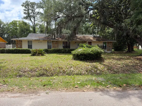 9730 Carbondale Dr E, Jacksonville, FL 32208