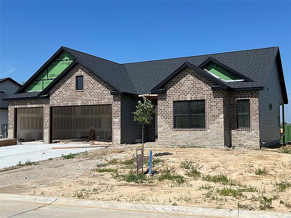 2nd image of 2919 Kehrswood Ct