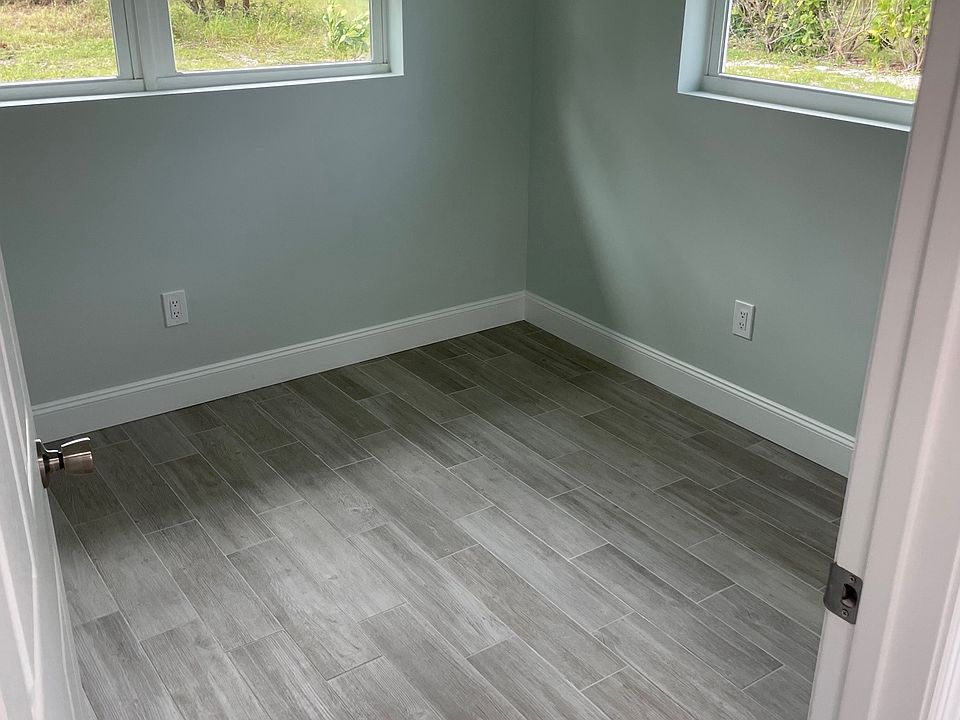 2nd image of 324 SE Martin Luther King Junior Blvd