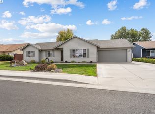 683 W Wren Ave, Hermiston, OR 97838