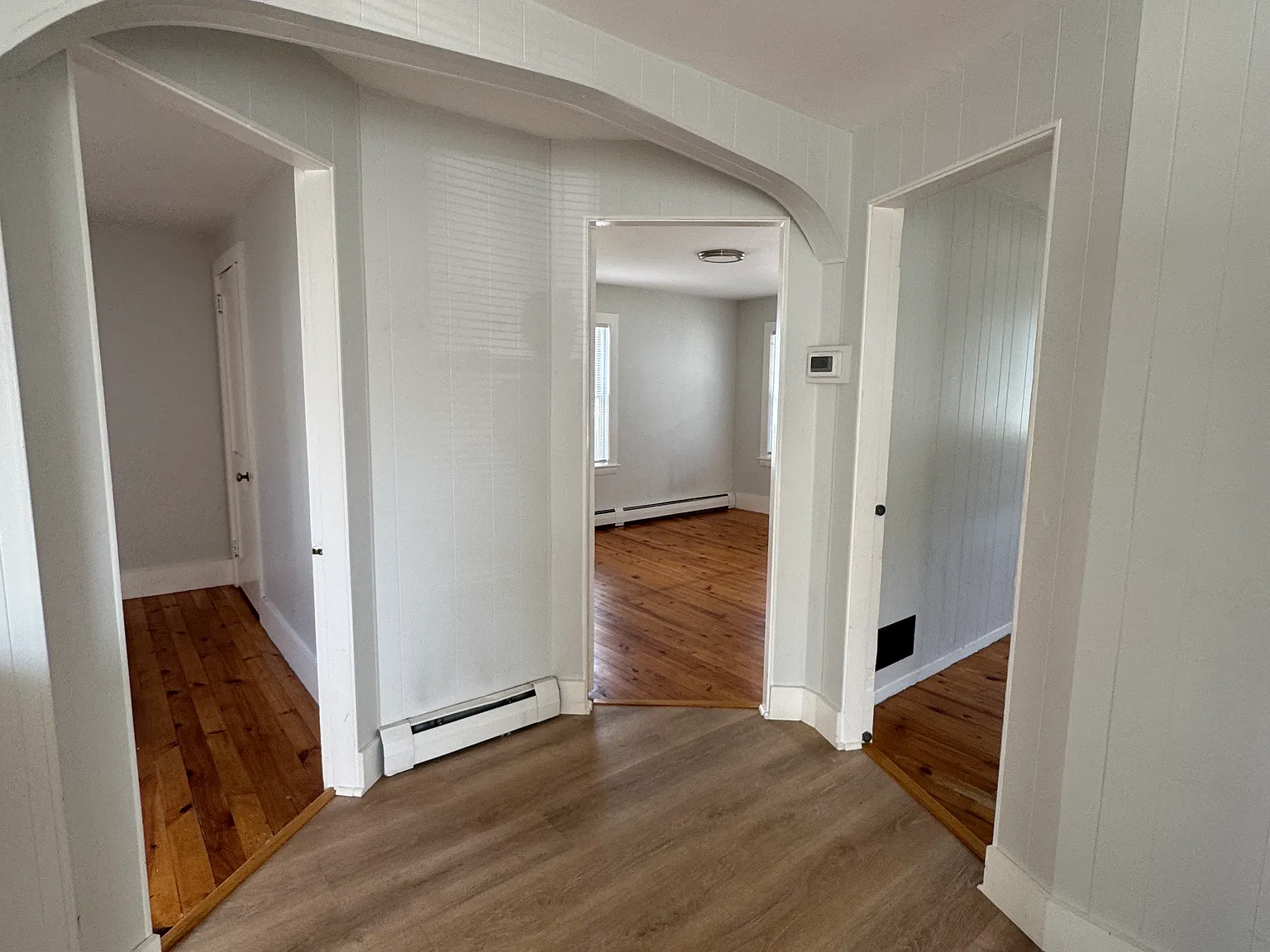 2 bed, 850 sqft, $1,650 — Photo 4