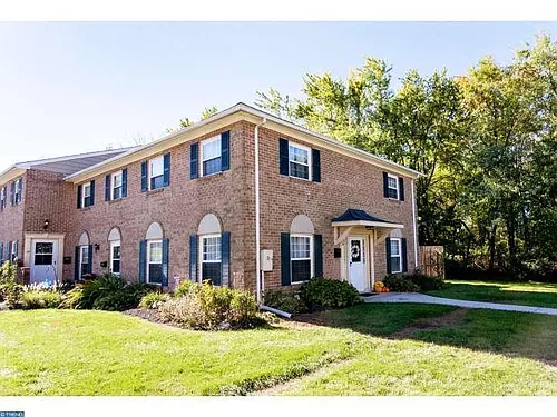 16 Delancy Ct Photo 1