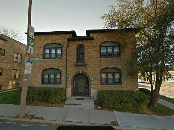 5th image of 3059 S Kinnickinnic Ave #5