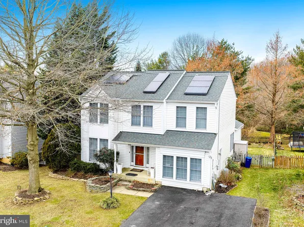 2818 Singer Woods Dr, Abingdon, MD 21009