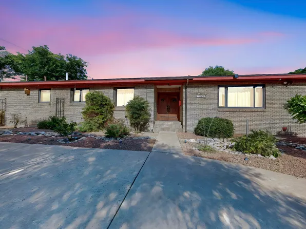 1605 Lafayette Dr NE, Albuquerque, NM 87106