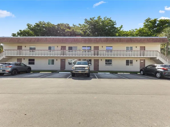 3777 78th Ave APT 9C, Hollywood, FL 33024