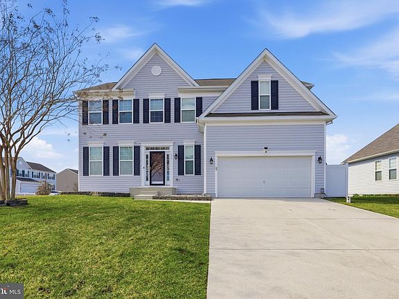2nd image of 250 Paysan Ln