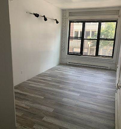 4th image of 301 High St #11506488