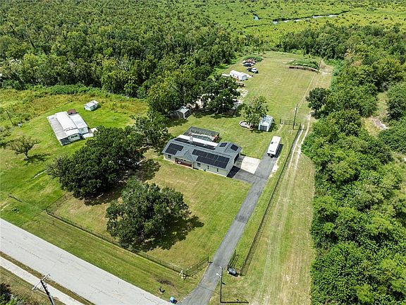2nd image of 10710 BILL TUCKER ROAD