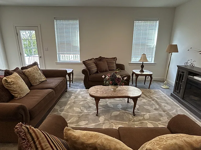 168 Everleigh Dr — Photo 9