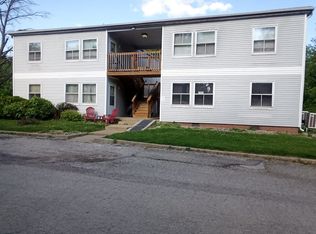 404 E 6th St #404, Glasford, IL 61533