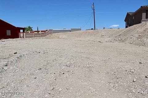 2nd image of 3265 El Dorado Ave N
