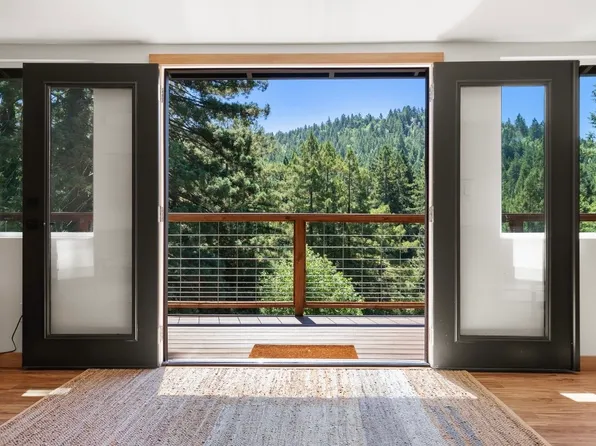 17370 Old Monte Rio Rd, Guerneville, CA 95446