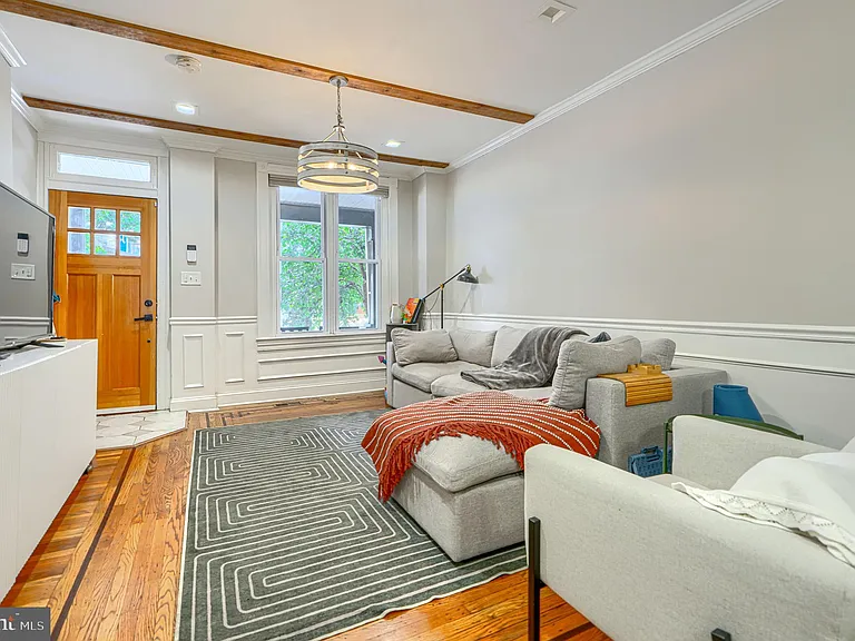3436 Elm Ave — Photo 6