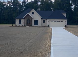 1508 Benny Rd, Lumberton, NC 28358