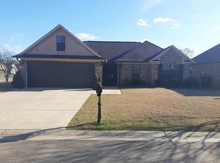 113 Bryce Dr, Mooreville, MS 38857