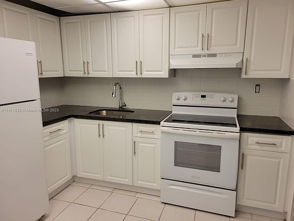 3rd image of 3907 NW 76th Ter #3907