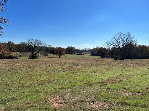 1 Kickapooo Ave, Meeker, OK 74855