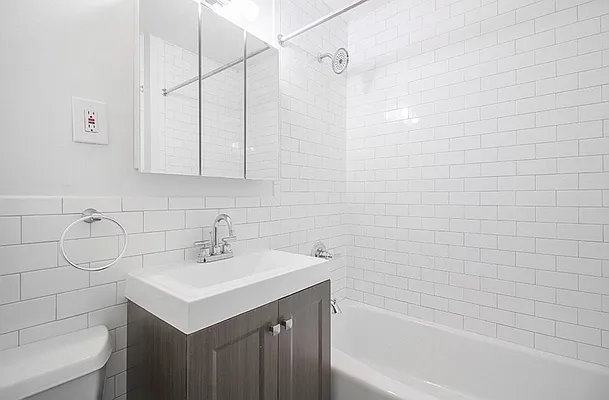 Rented by Zumper Inc | media 9