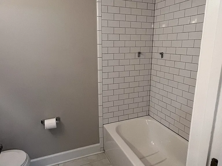 2301 Pine Heights Dr NE — Photo 19