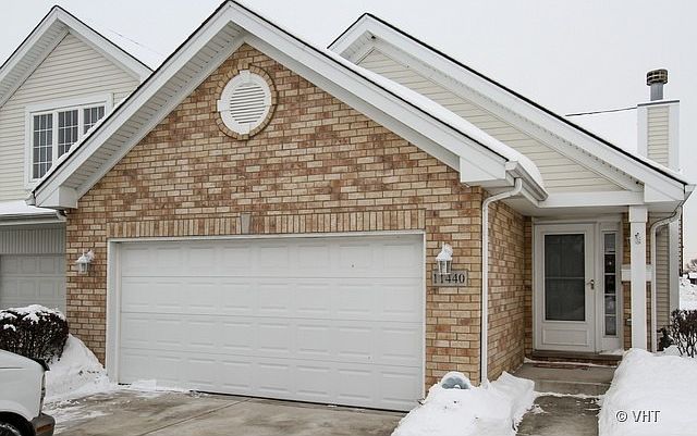 1st image of 11440 Foxwoods Dr