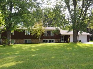 6192 Rattman Rd, Deforest, WI 53532