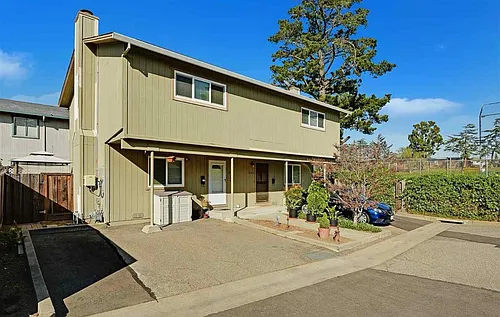 20278 Forest Ave Photo 1