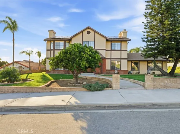 7464 Via Deldene, Highland, CA 92346