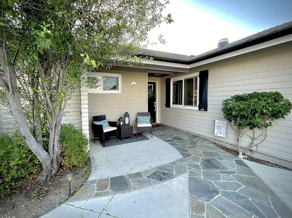 21061 Miramar Ln, Huntington Beach, CA 92646