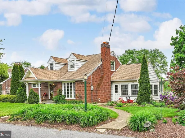 6315 Blue Flag Ave, Harrisburg, PA 17112