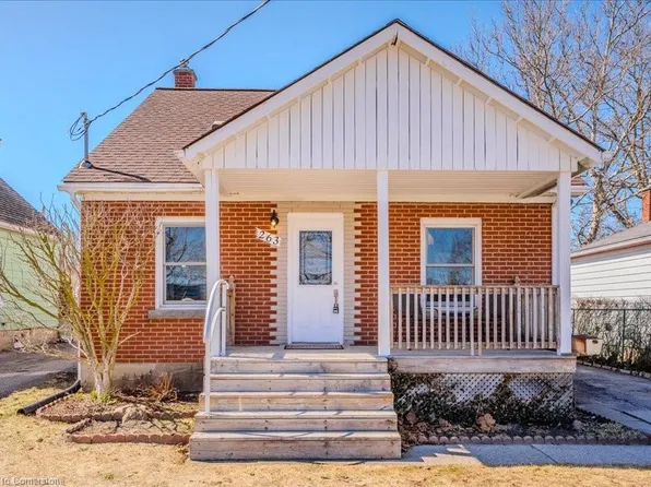 263 Edwin St, Kitchener, ON N2H 4P3